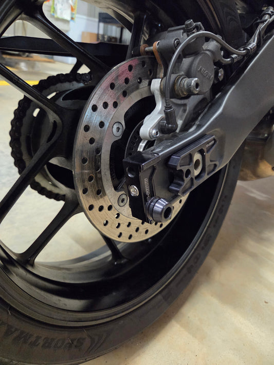 R7/FZ/MT07 AXLE ADJUSTERS